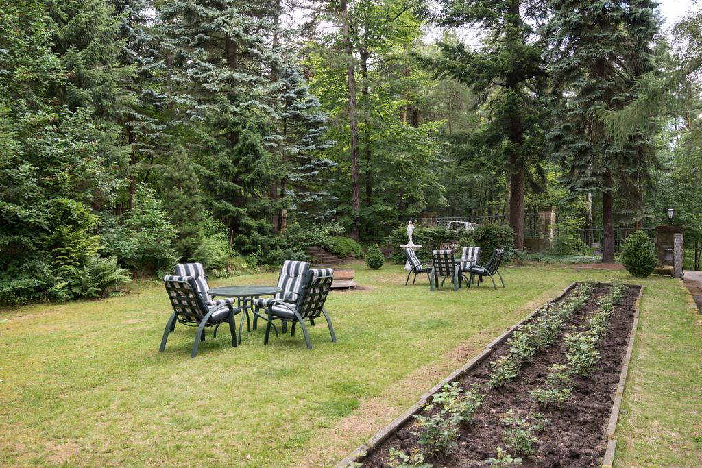 Villa Augustusberg Petrovice  Екстер'єр фото