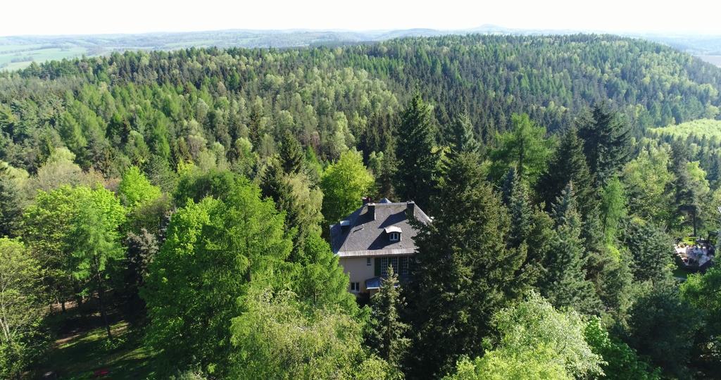 Villa Augustusberg Petrovice  Екстер'єр фото